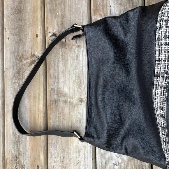 Blush Black and Gray Shoulder Bag - Picture 3 of 12